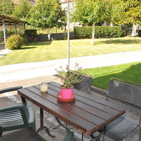 The Other Side Of Meteora With Lush Garden, Bbq & Pavillion Kalambaka Exterior photo