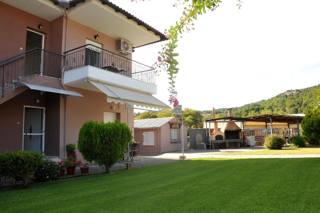 The Other Side Of Meteora With Lush Garden, Bbq & Pavillion Kalambaka Exterior photo