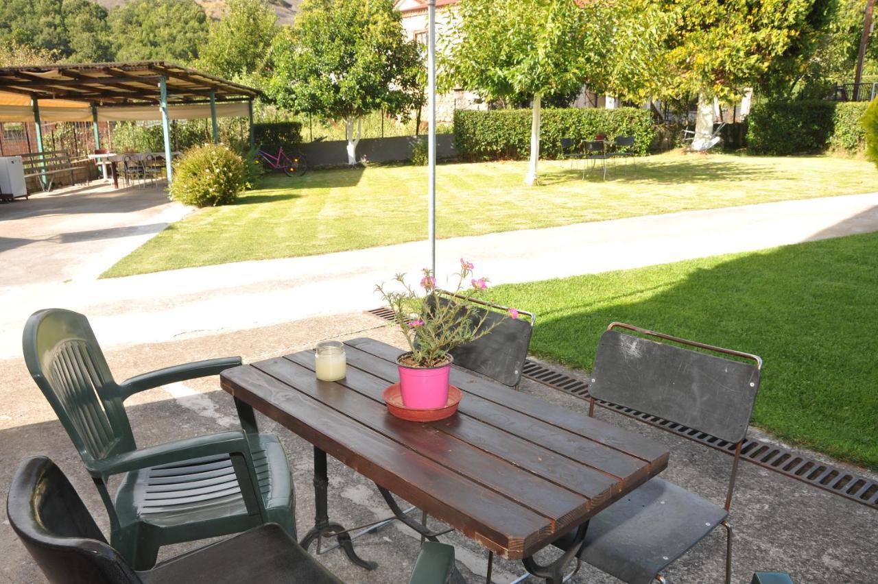 The Other Side Of Meteora With Lush Garden, Bbq & Pavillion Kalambaka Exterior photo