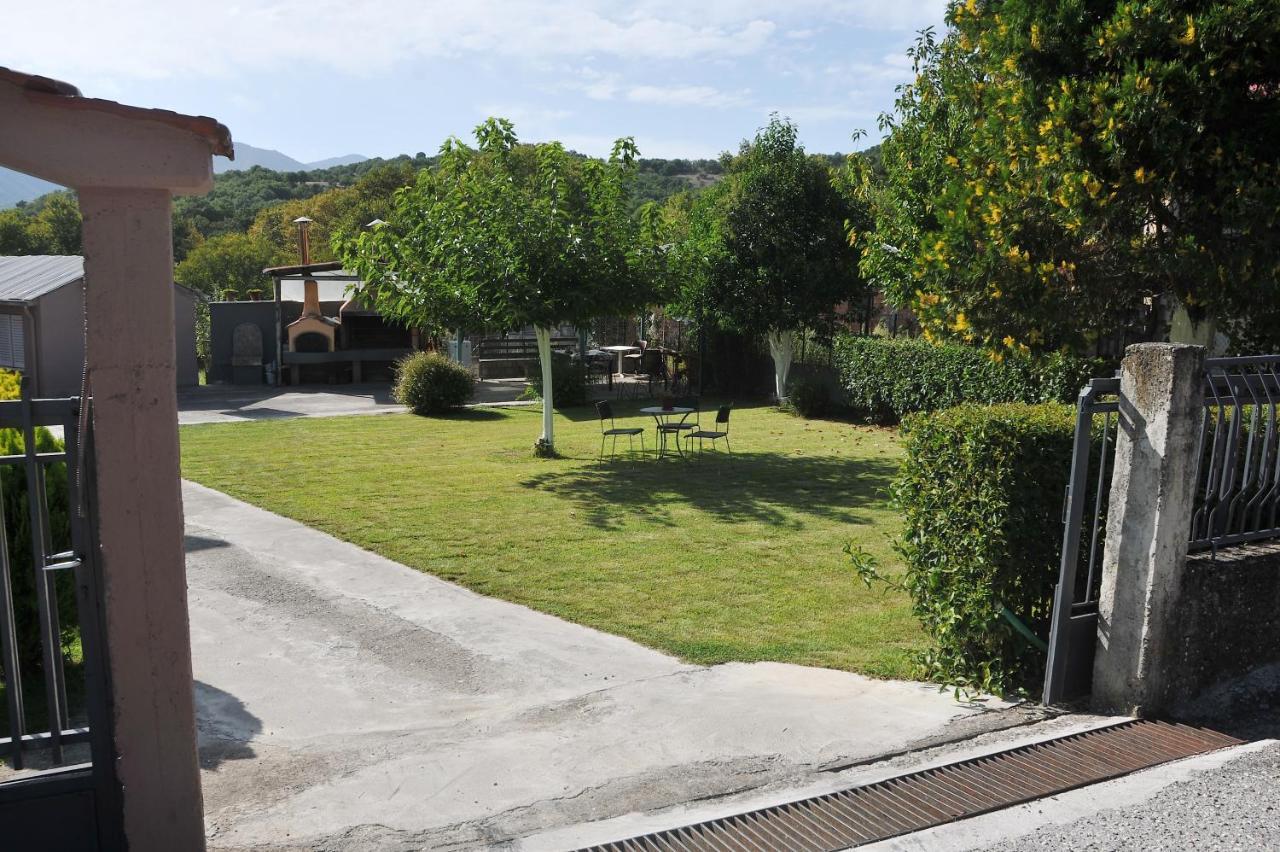 The Other Side Of Meteora With Lush Garden, Bbq & Pavillion Kalambaka Exterior photo